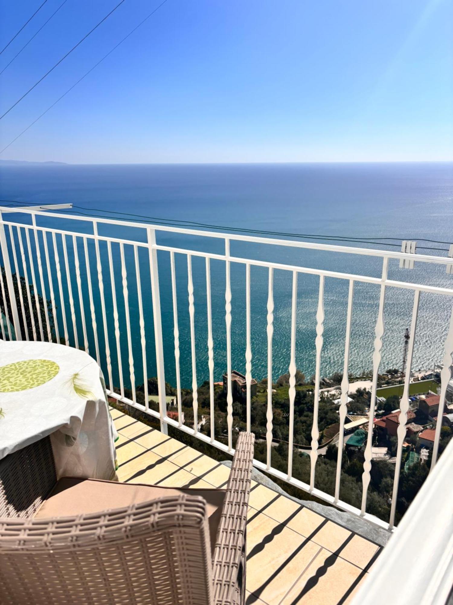 Casa Luisa & Milu , Coastal Retreats In Furore! 외부 사진