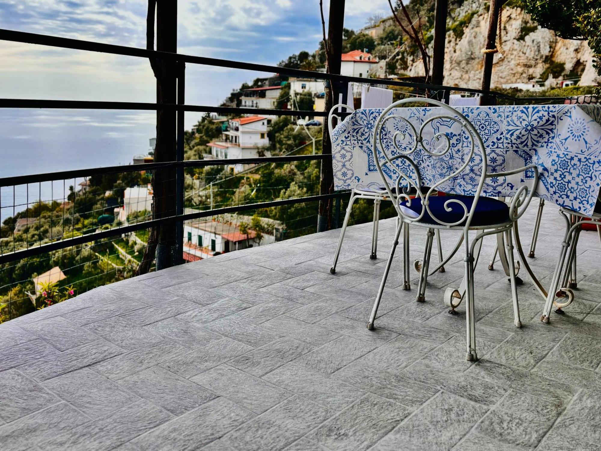 Casa Luisa & Milu , Coastal Retreats In Furore! 외부 사진