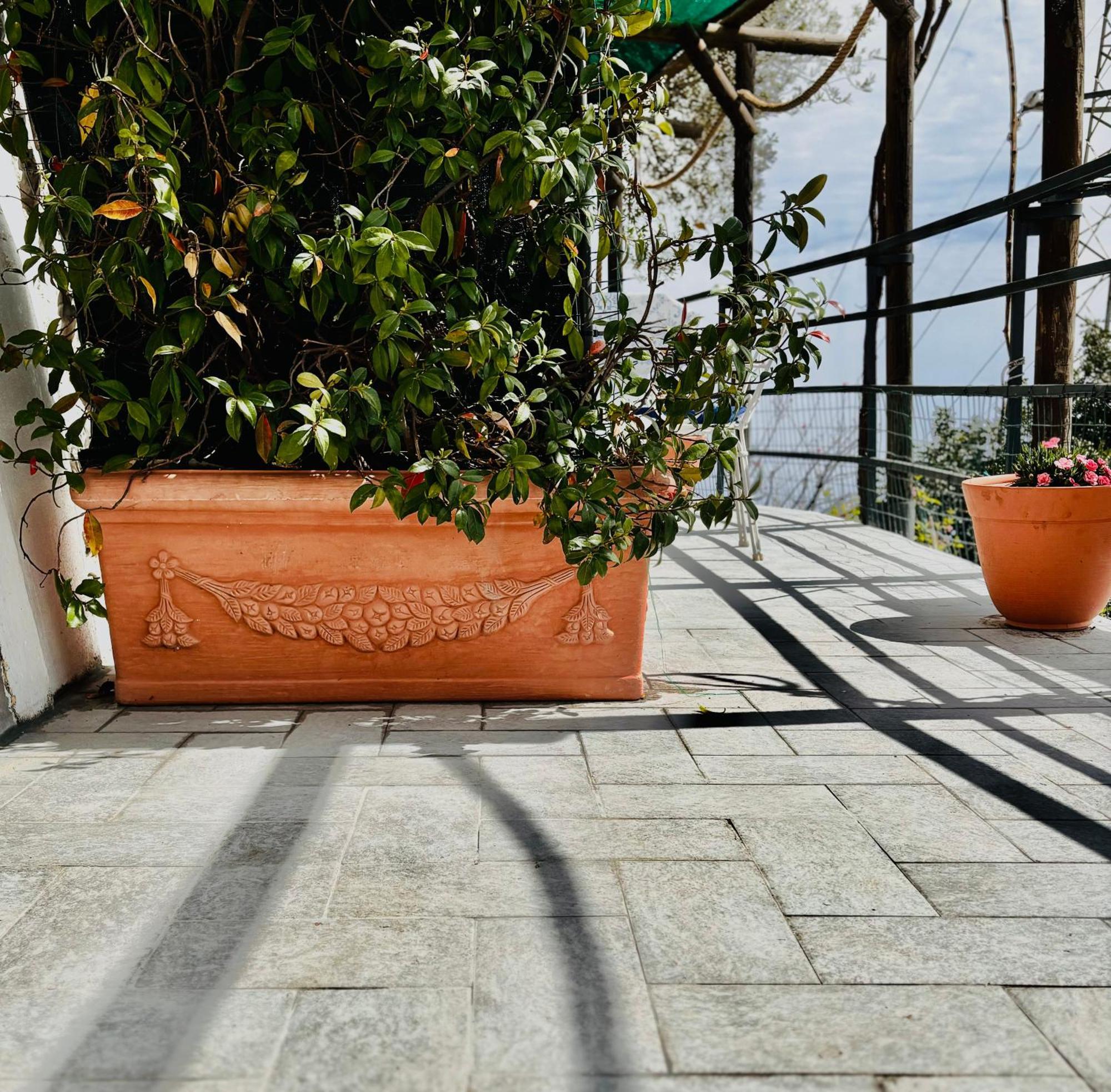 Casa Luisa & Milu , Coastal Retreats In Furore! 외부 사진