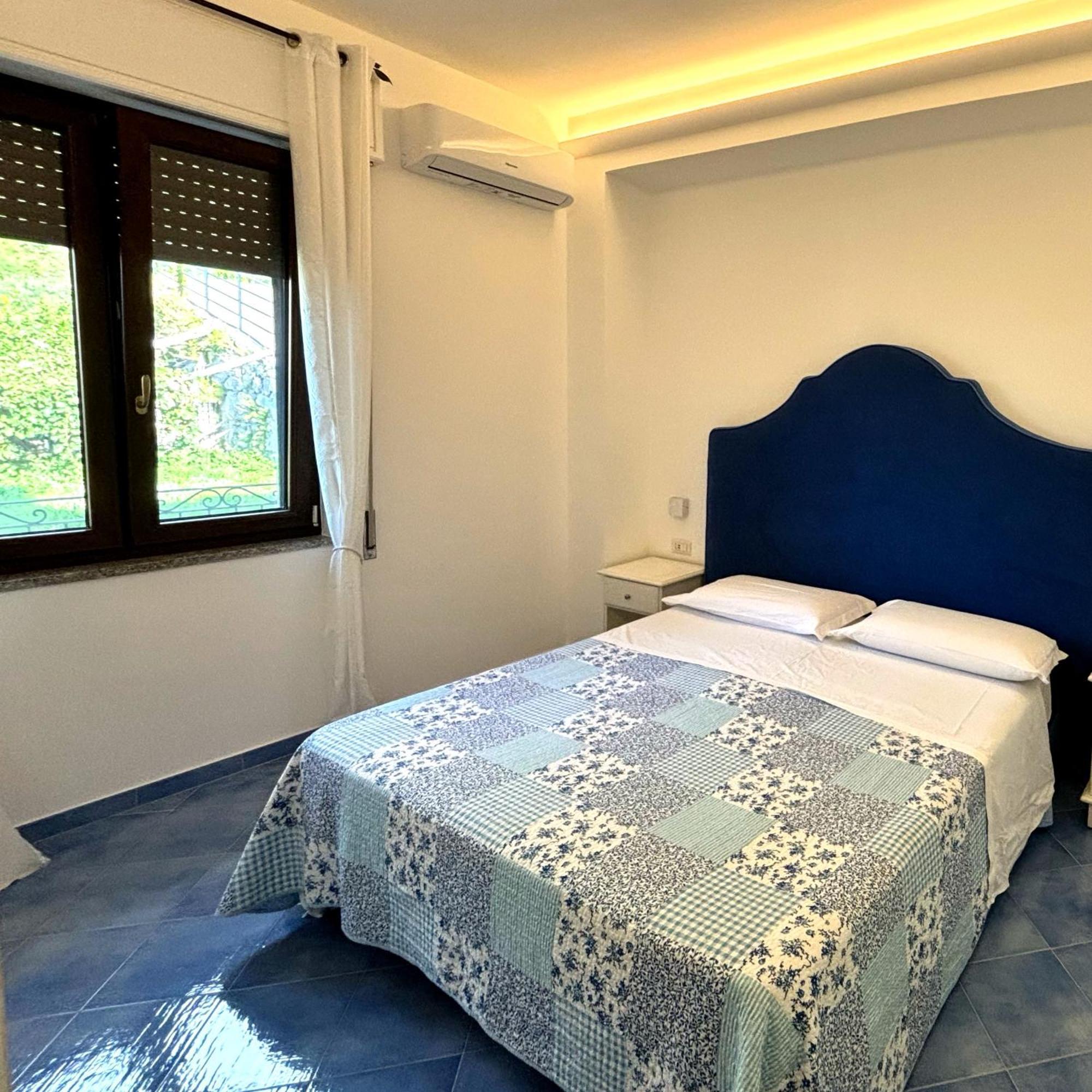Casa Luisa & Milu , Coastal Retreats In Furore! 외부 사진