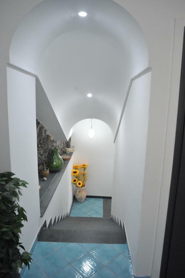 Casa Luisa & Milu , Coastal Retreats In Furore! 외부 사진